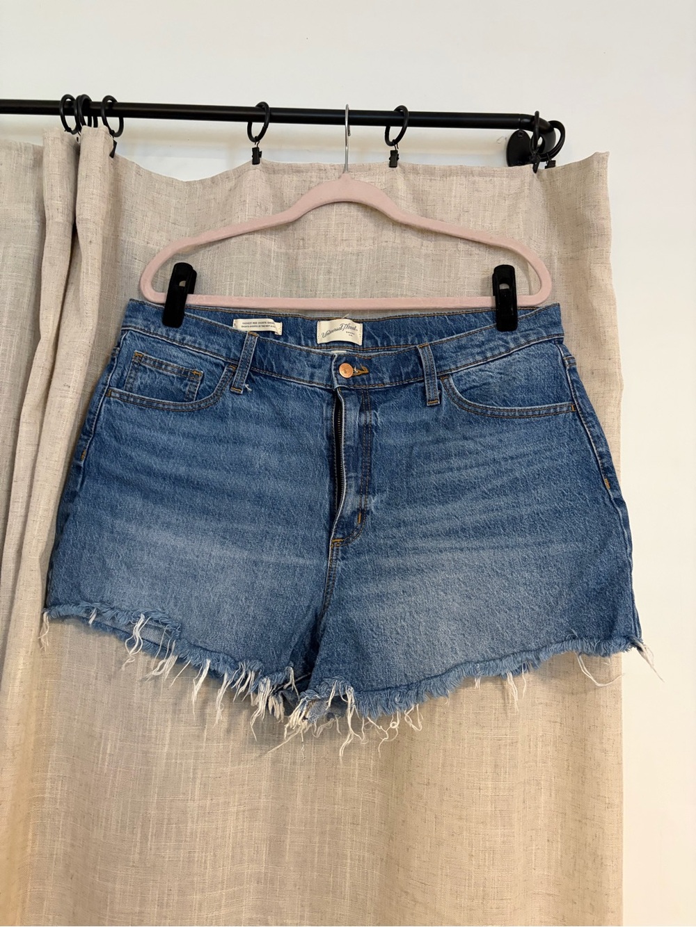 Universal Thread Distressed High-Rise Denim Shorts - Blue